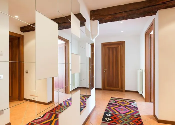 Maggiore Apartment *